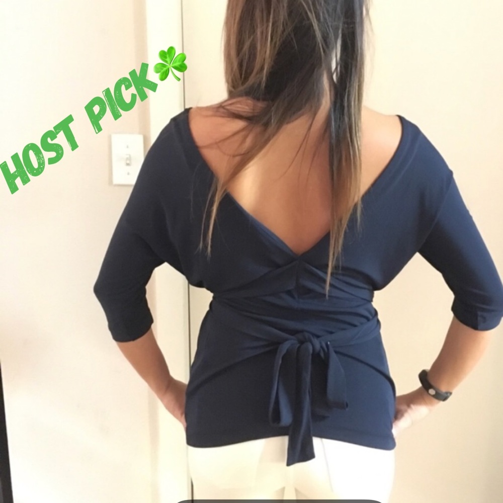 🎉HP🎉3/4 sleeve off the shoulder blouse